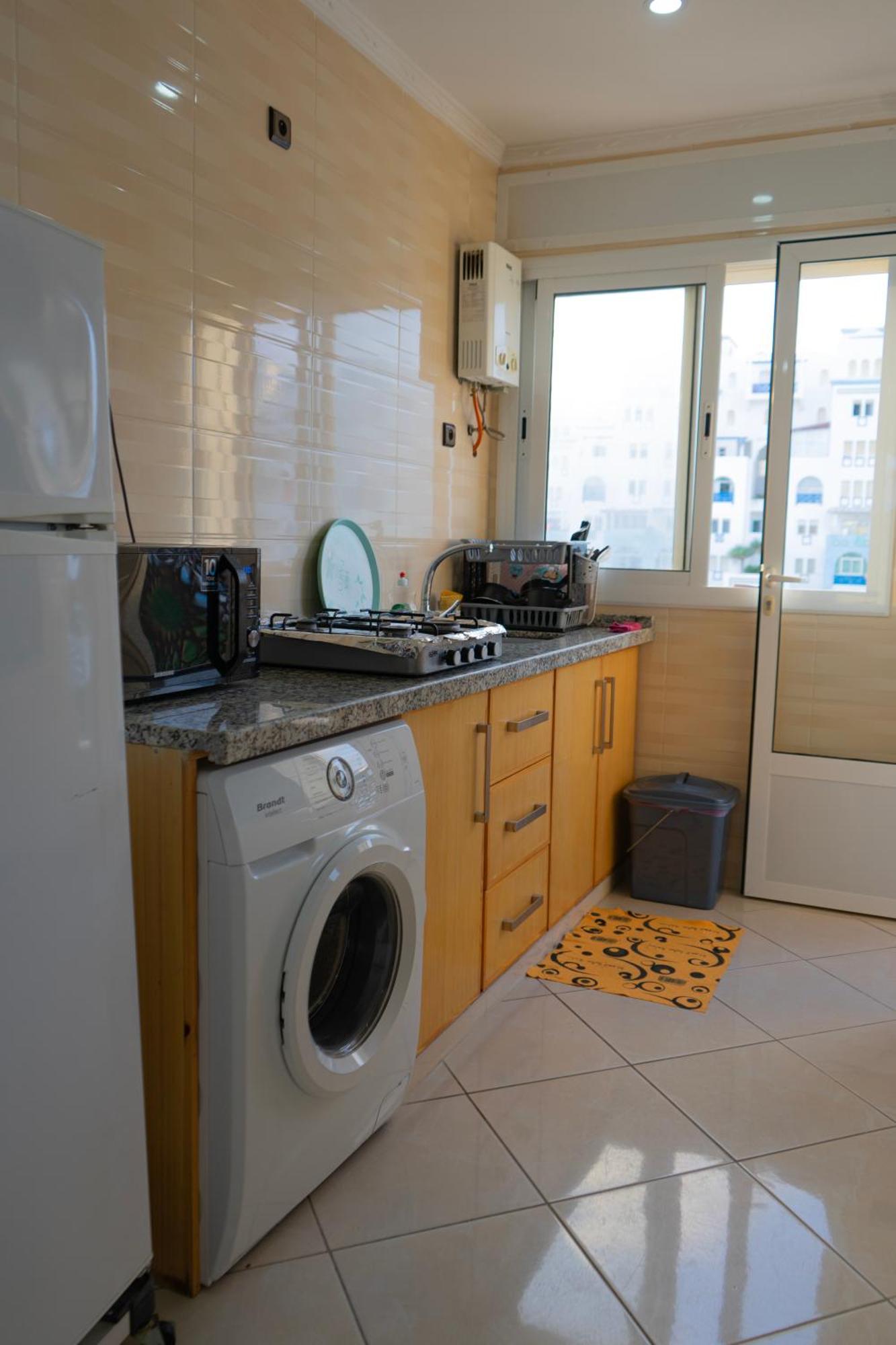 Enjoy Your Vacation Here, 1 Min To The Beach, Only For Families !! Martil Exterior foto
