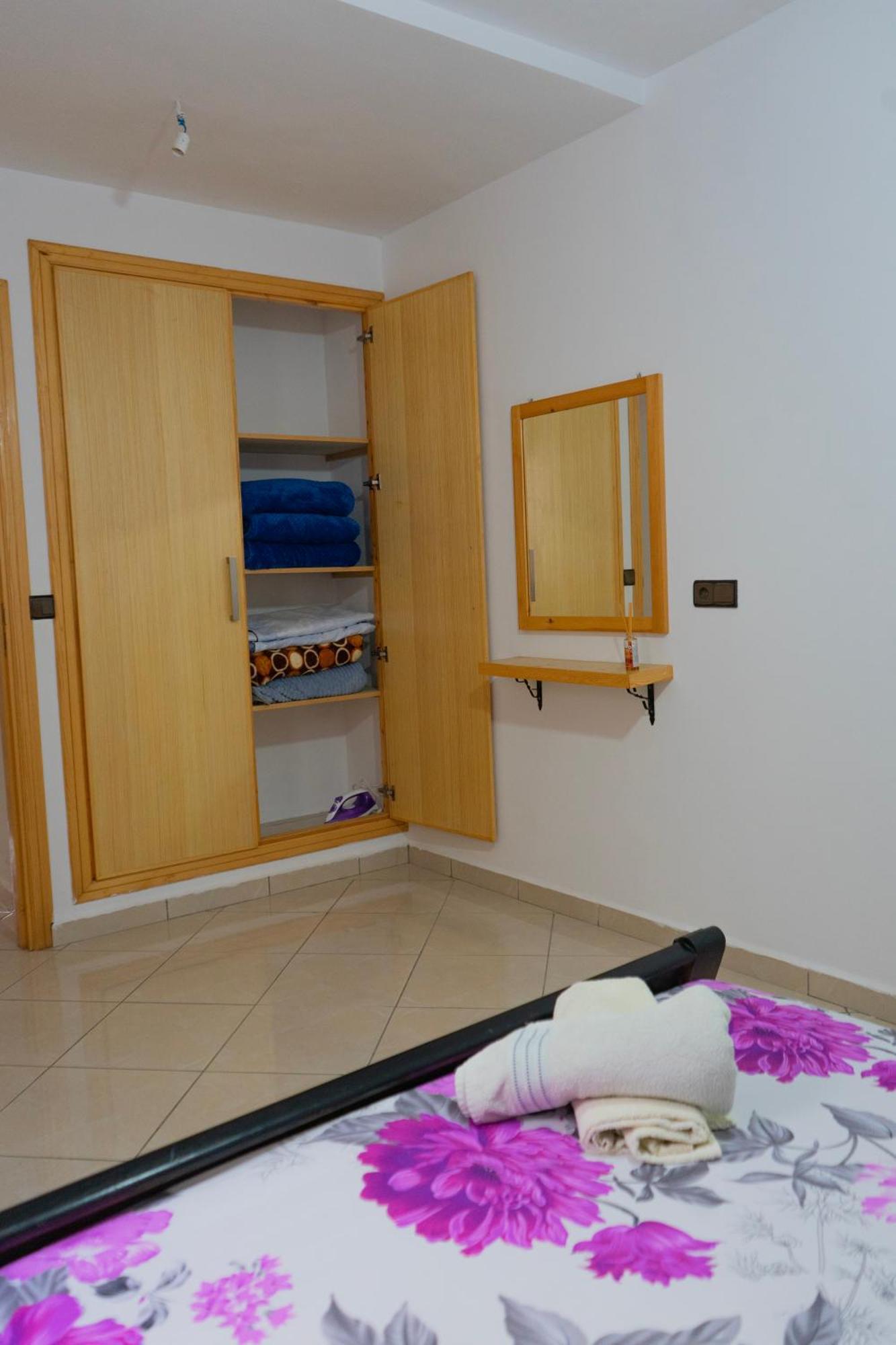 Enjoy Your Vacation Here, 1 Min To The Beach, Only For Families !! Martil Exterior foto