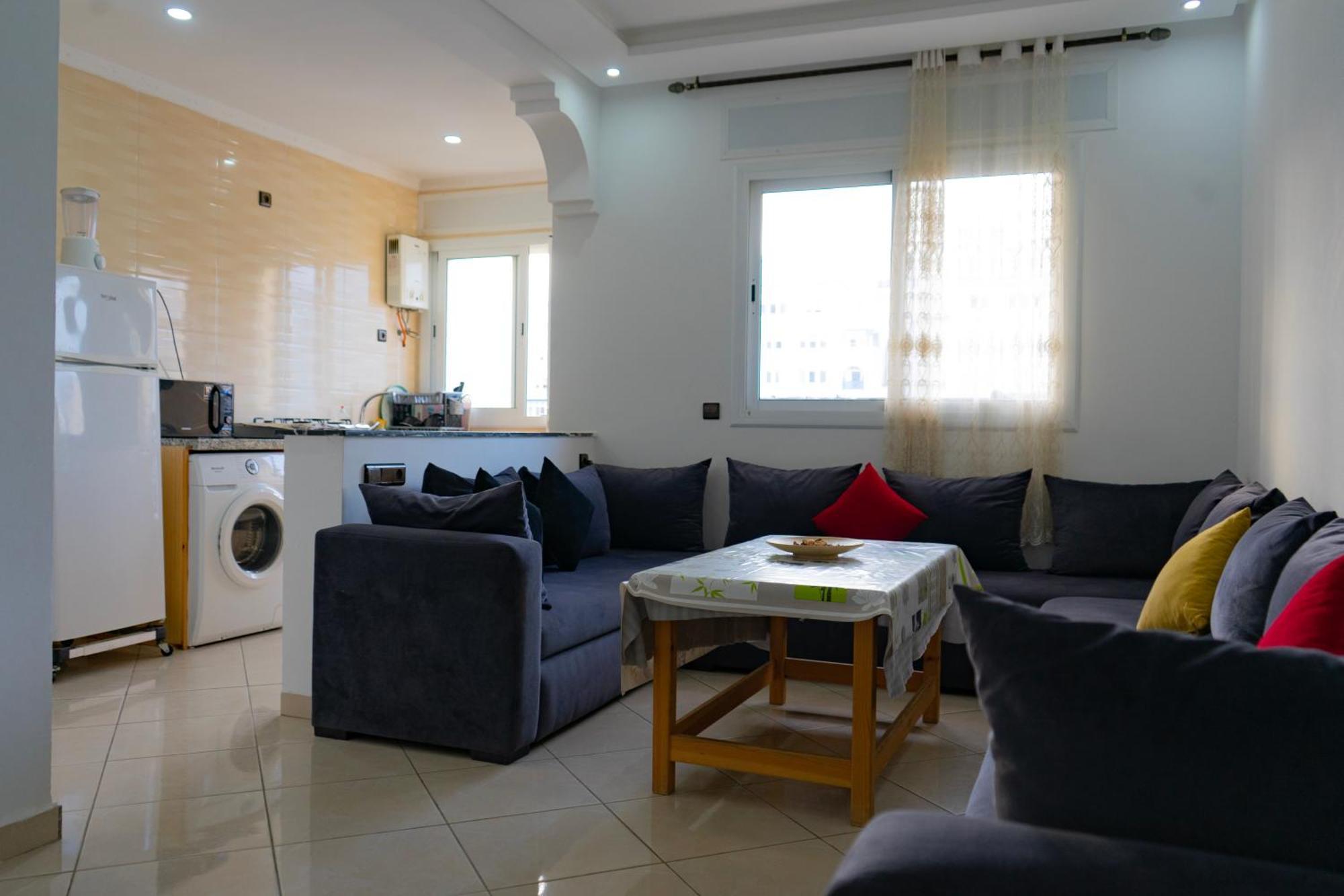 Enjoy Your Vacation Here, 1 Min To The Beach, Only For Families !! Martil Exterior foto